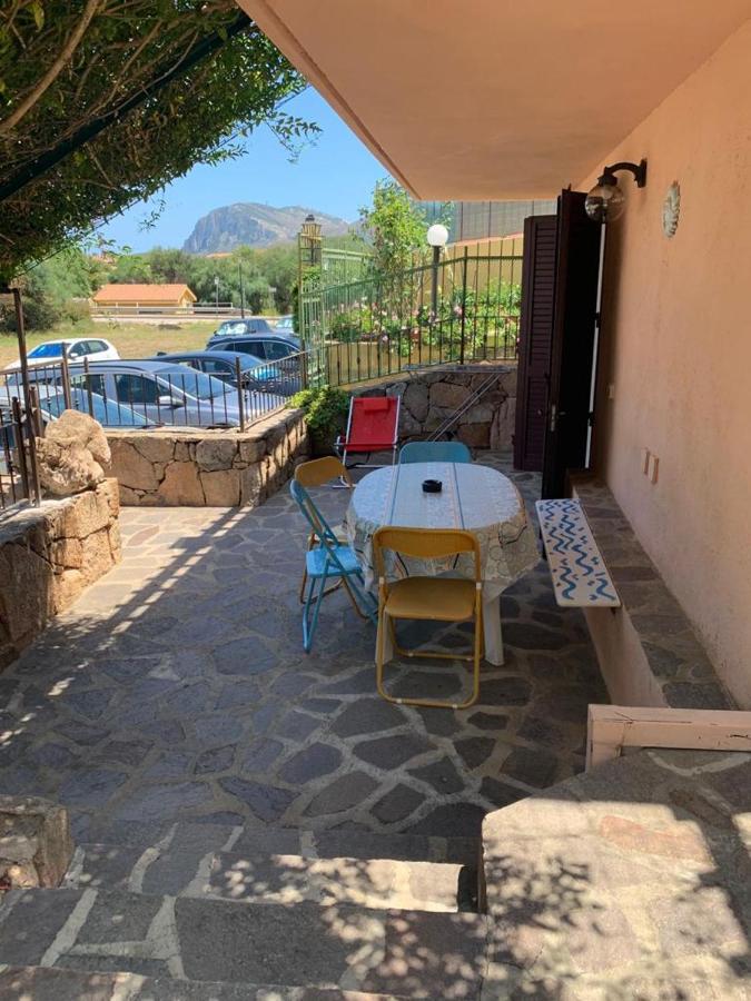 Appartamenti Le Primule Golfo Aranci Exterior foto